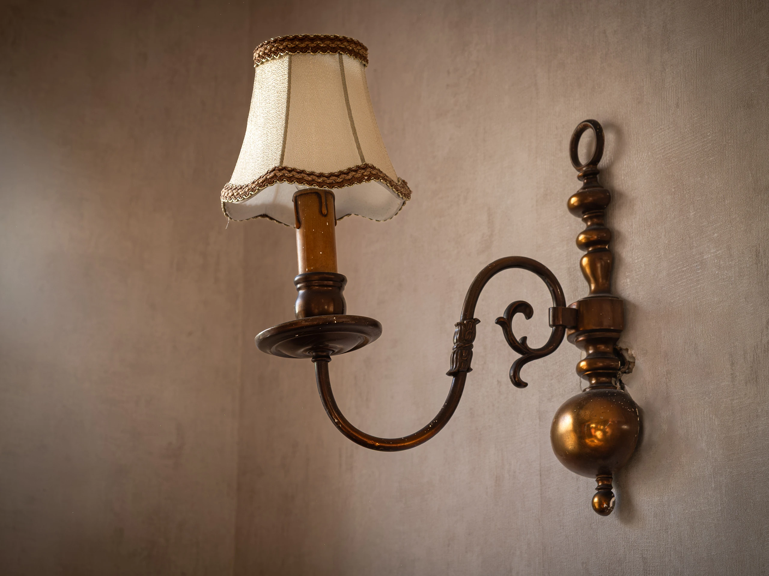Historische Wandlampe